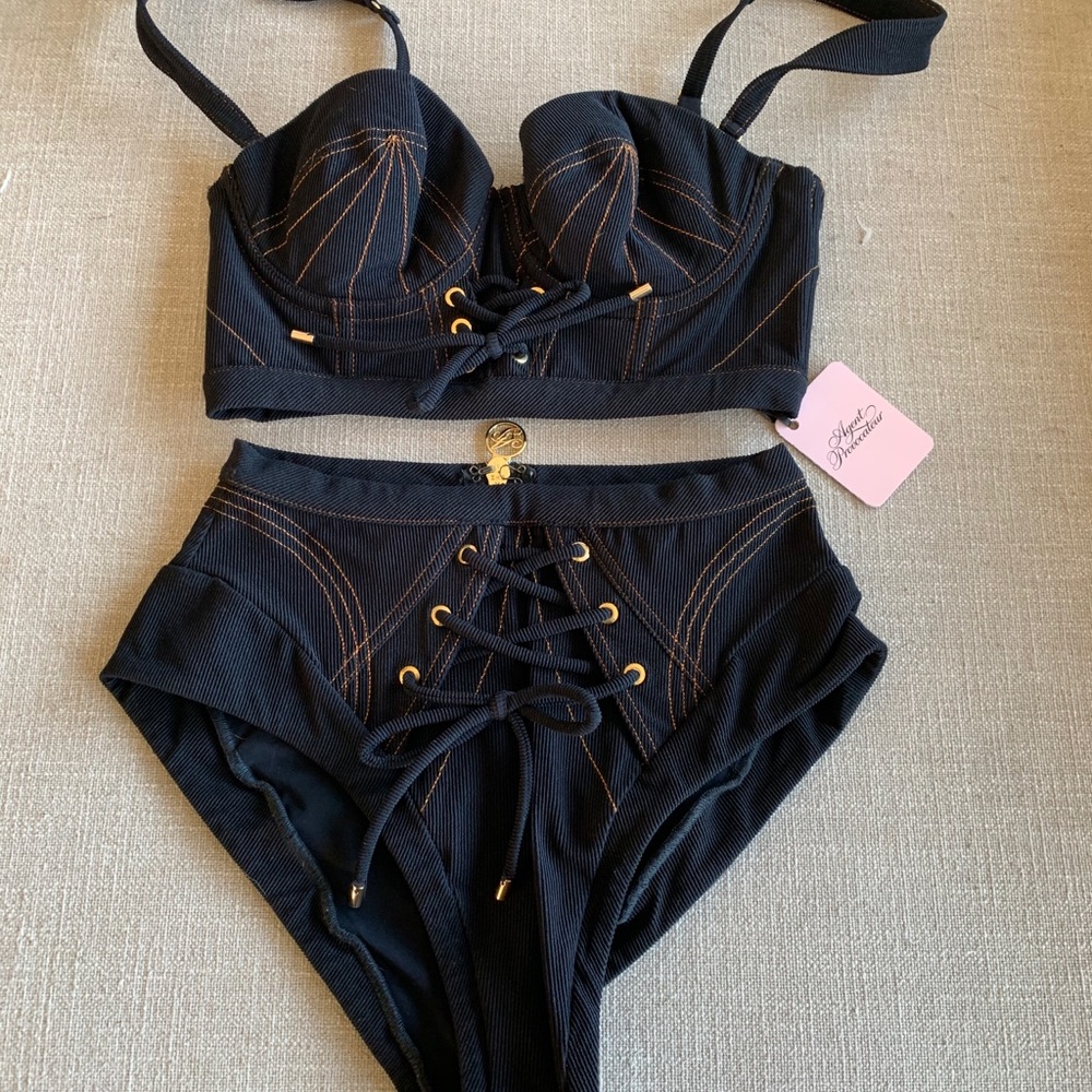 **Do Not Buy** Bikini for trade
